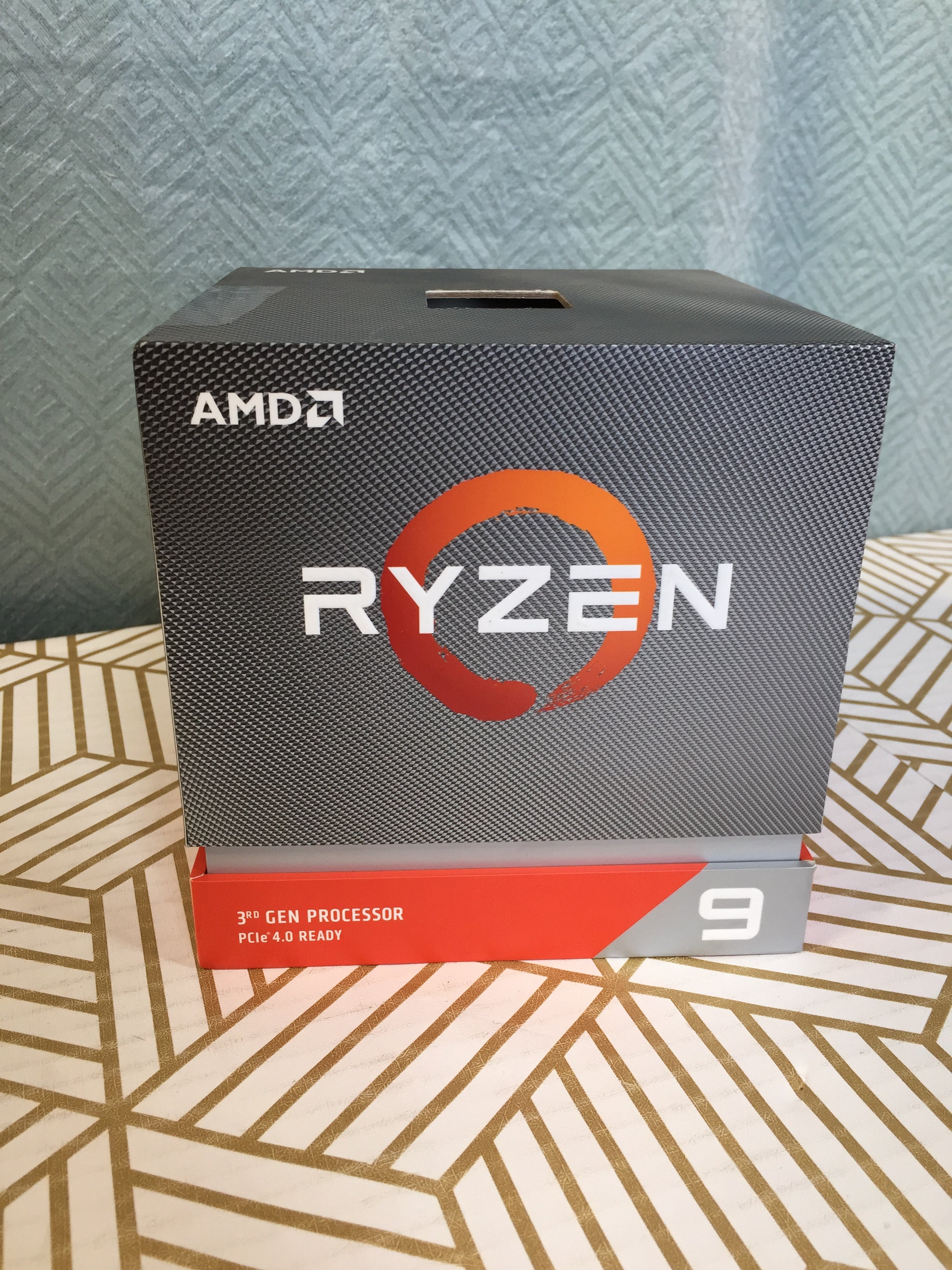 AMD Ryzen 9 3900X 12-Core, 24-Thread Desktop Processor w/ Prism LED Cooler *READ* (7778556117230)